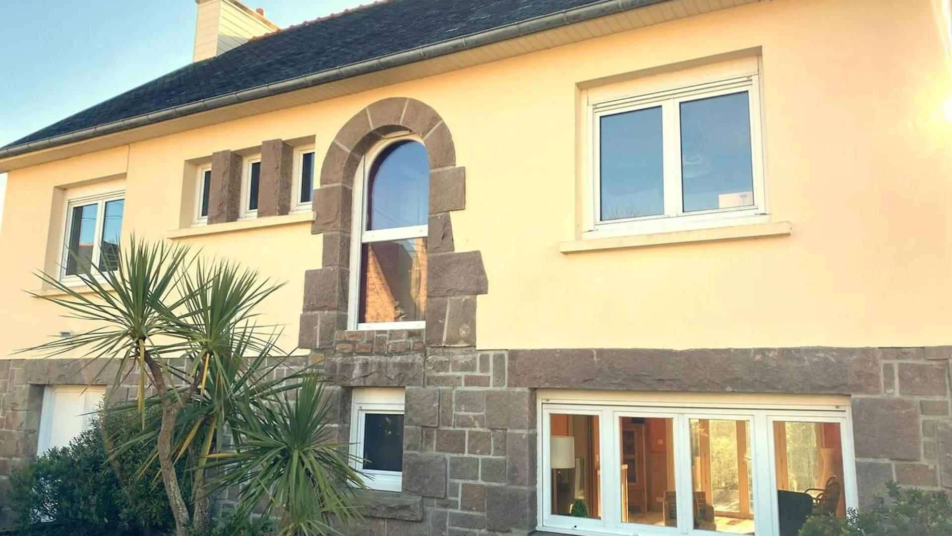 Holiday home Maison Moderne A Deux Pas De La Plage Avec Jardin Et Parking A Tregastel - Fr-1-368-451