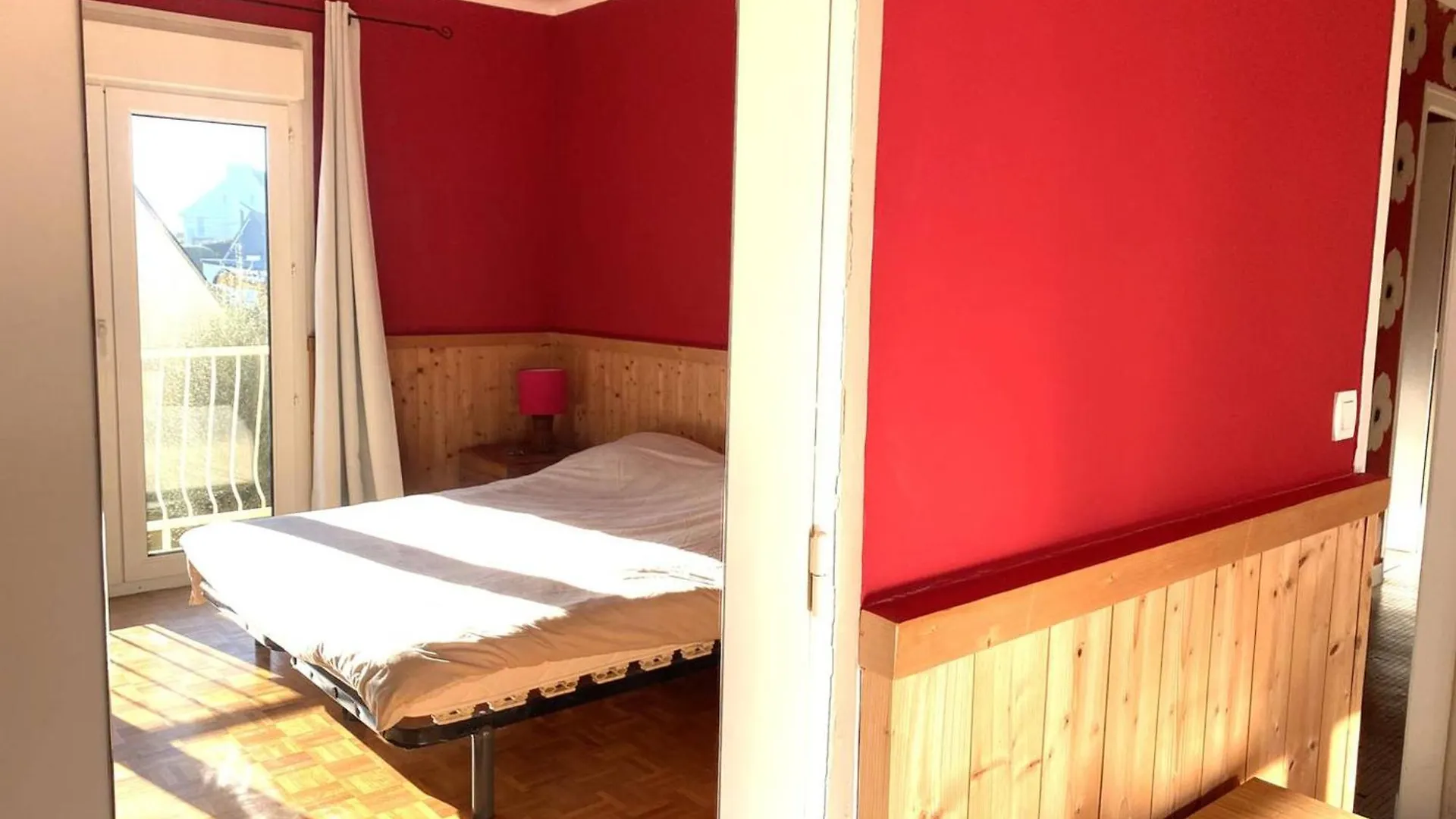 Holiday home Maison Moderne A Deux Pas De La Plage Avec Jardin Et Parking A Tregastel - Fr-1-368-451 France