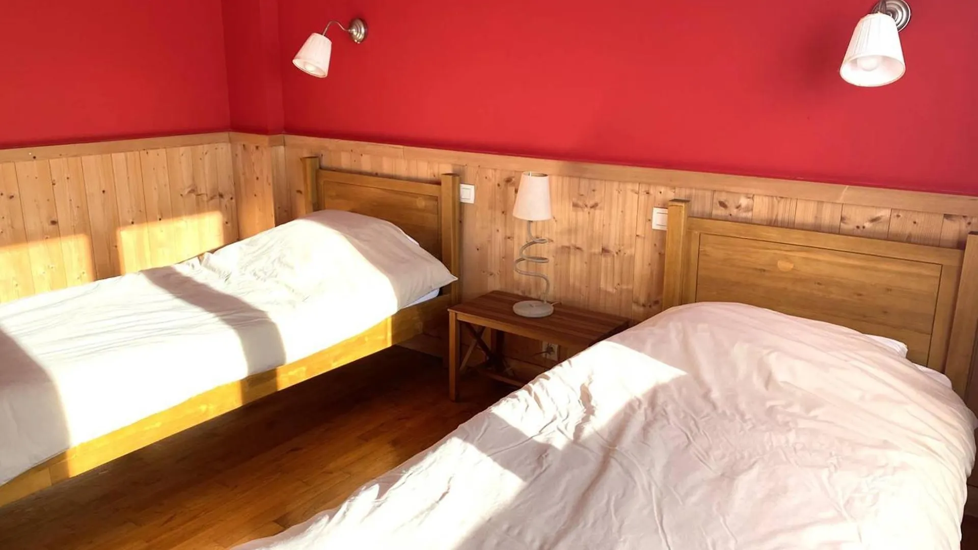 Holiday home Maison Moderne A Deux Pas De La Plage Avec Jardin Et Parking A Tregastel - Fr-1-368-451